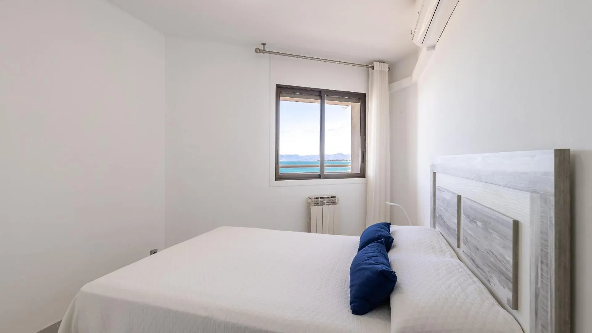 Uhc Santillana Family Complex Salou