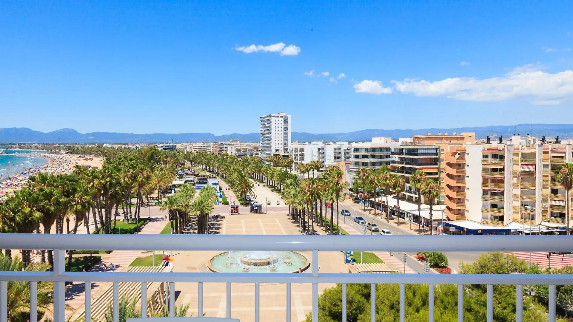 Uhc Santillana Family Complex Salou Spain