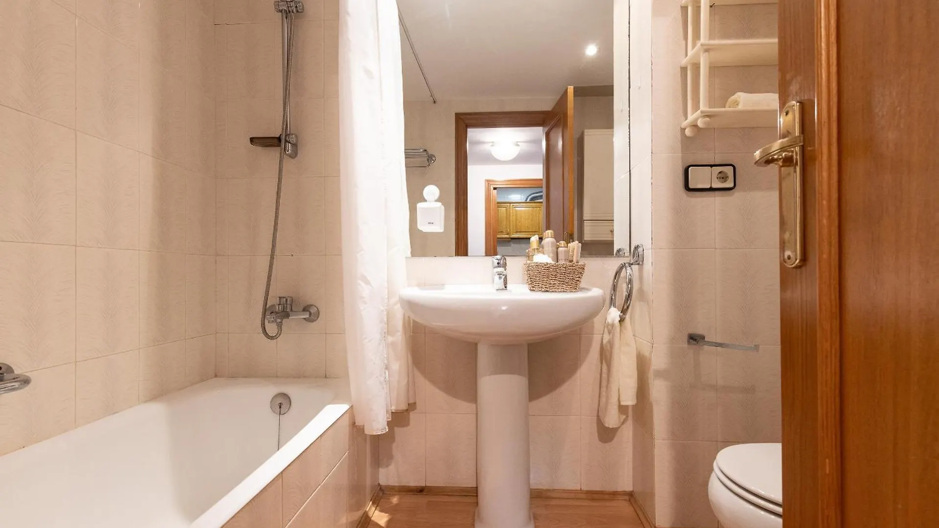 Apartment Uhc Santillana Family Complex Salou Spain